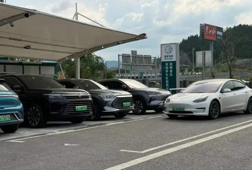 插混车纯电续航超过210km，增程车怎么办？